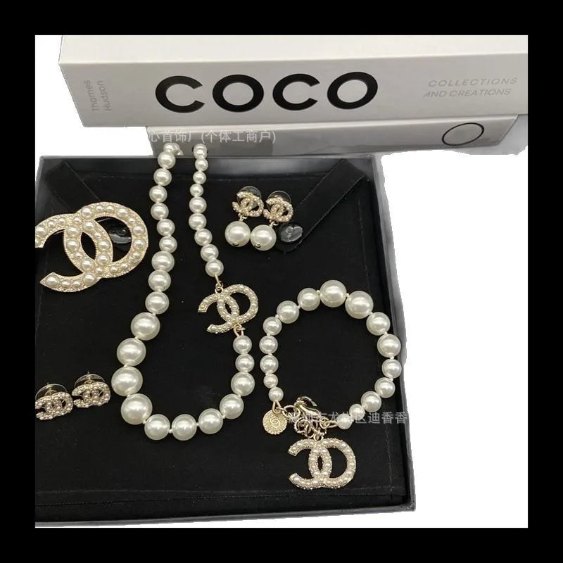 Diamond Stud Earrings, Pearl Necklace, Double Women's Fashion Brooch, Bracelet Set Series