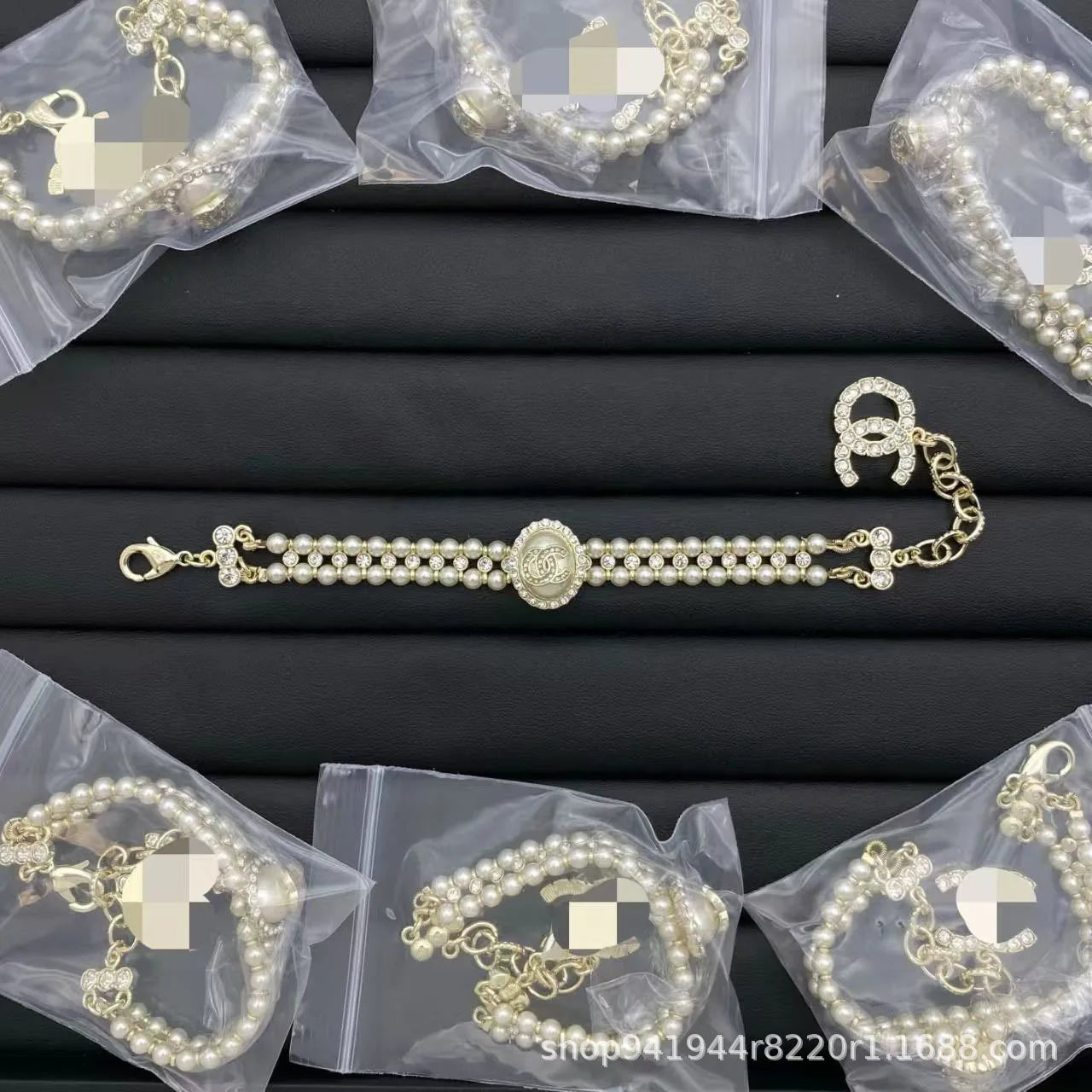 New Double Letter Pearl Bracelet Women, Light Luxury Versatile High Sense Internet Celebrity Explosion