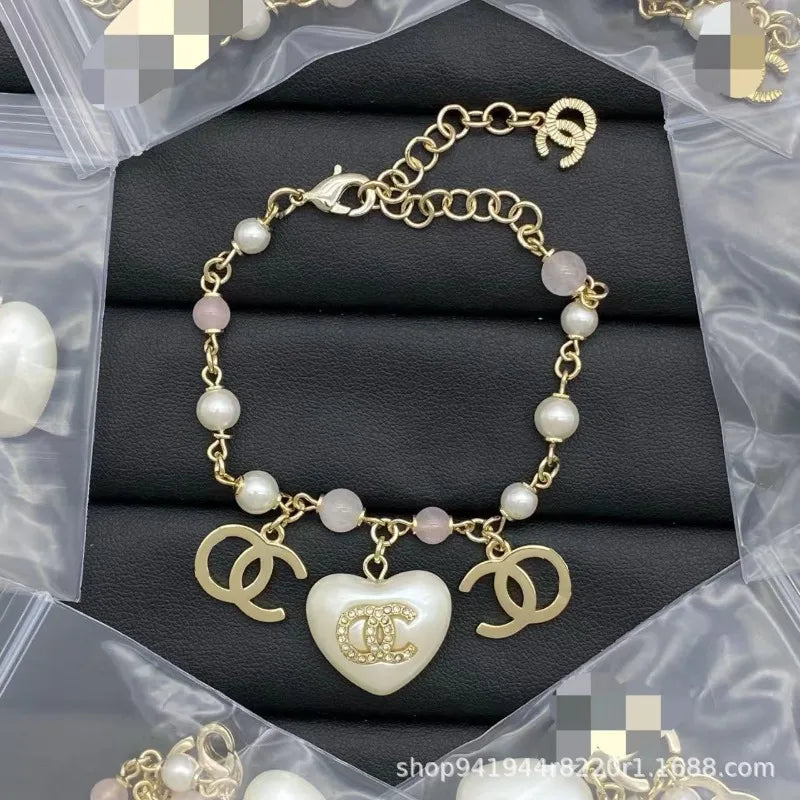 New Double Letter Pearl Bracelet Women, Light Luxury Versatile High Sense Internet Celebrity Explosion