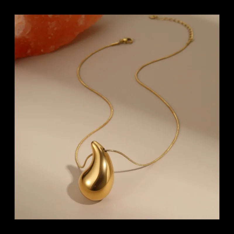 Popular Fashion High-end Sense Chubby Water Drop Pendant Stainless Steel Necklace Does Not Fade Necklace Jewelry Wholesale