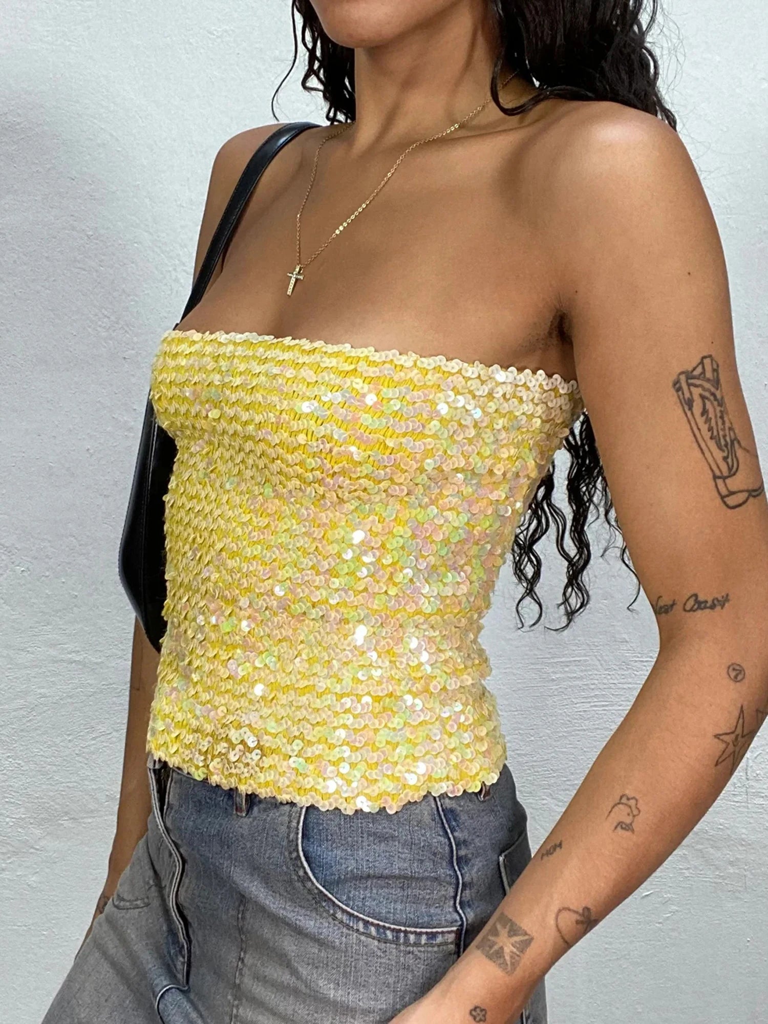 Women Glitter Halter Neck Crop Tops Sparkly Sleeveless Backless Camisole Shimmering Party Clubwear Blouses for Summer Street