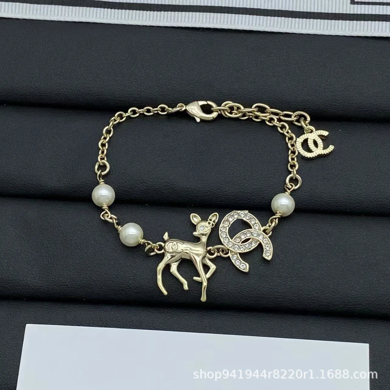 New Double Letter Pearl Bracelet Women, Light Luxury Versatile High Sense Internet Celebrity Explosion