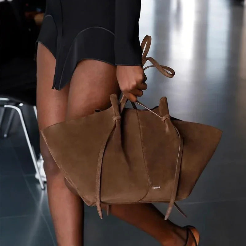 Luxury PU Leather Women's Tote Bag Large Capacity Shoulder Bag Designer Handbag Wing-shaped Storage Bag Frosted Shoppingbag