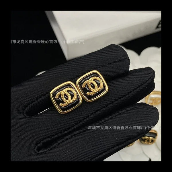 Double Sugar Stud Earrings Women's Fashion Black Square Pair with Label Tide