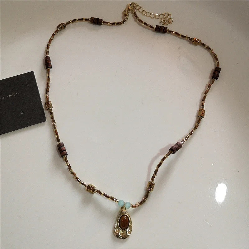 Vintage Leather Brown Stone Sun Pendant Beaded Choker Clavicle Chain Necklace For Women Unique Y2K Personalized Grunge Jewelry